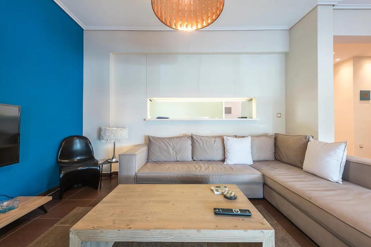 Glyfada Glass-Walled Designed Apt Athene Buitenkant foto